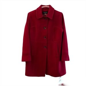 London Fog women’s red coat size L . Recently dry cleaned